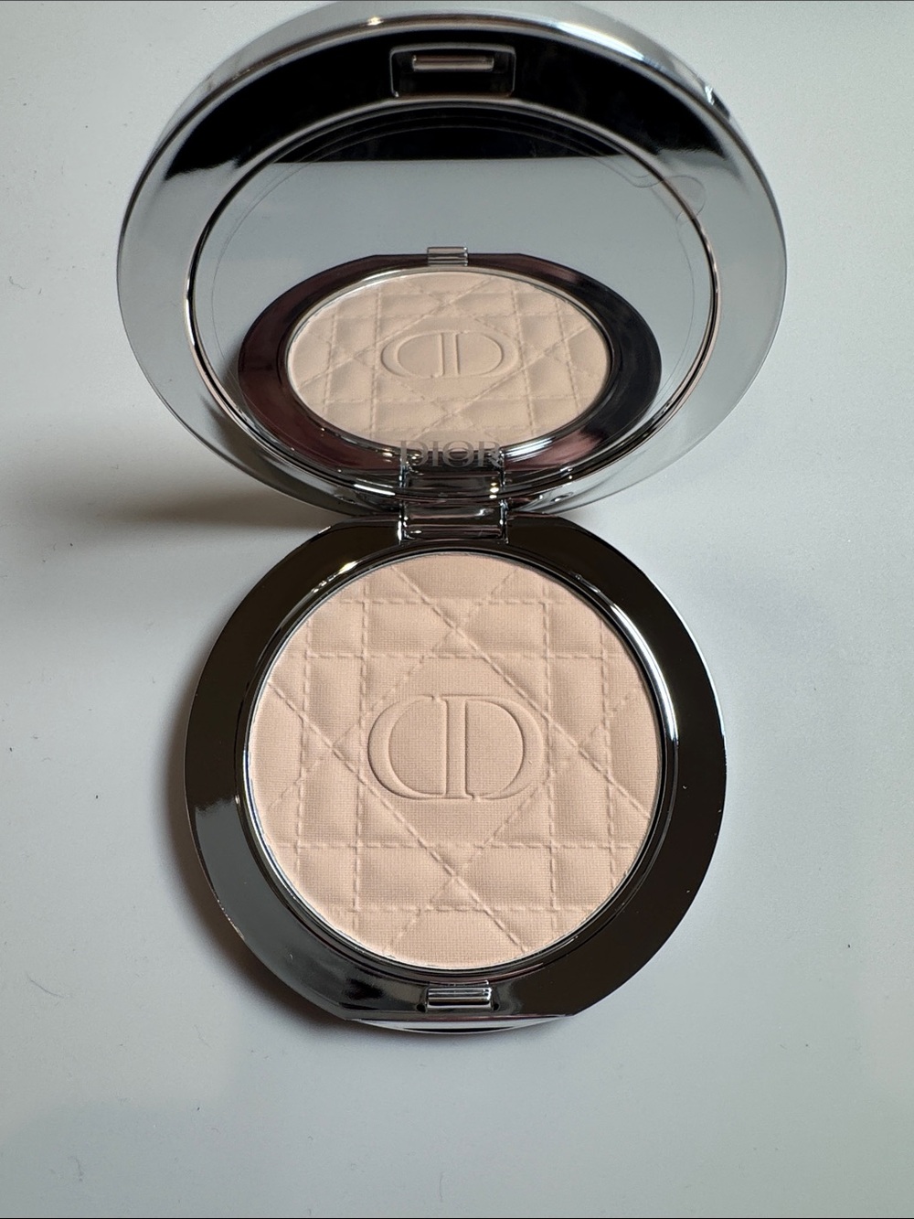 FOUR DIOR BEAUTY BRONZER & HIGHLIGHTER PRODUCT BUNDLE *NEW IN BOX* - Picture 4 of 6